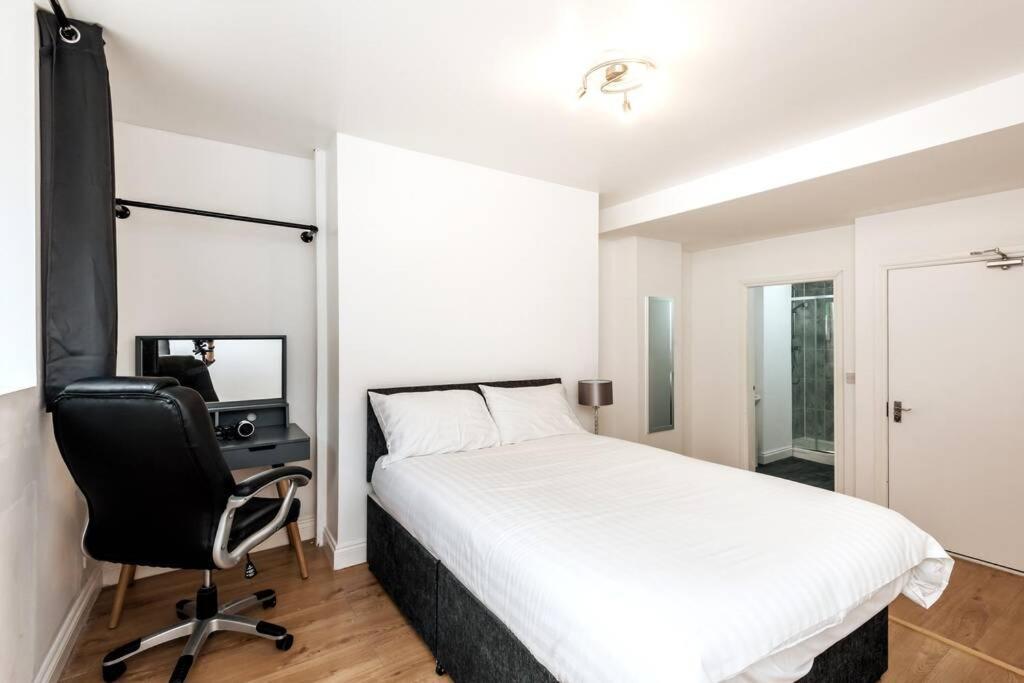 Liverpool City Centre - Fabulous 3 En-Suite Bedrooms - Sleeps 10 People Exteriér fotografie
